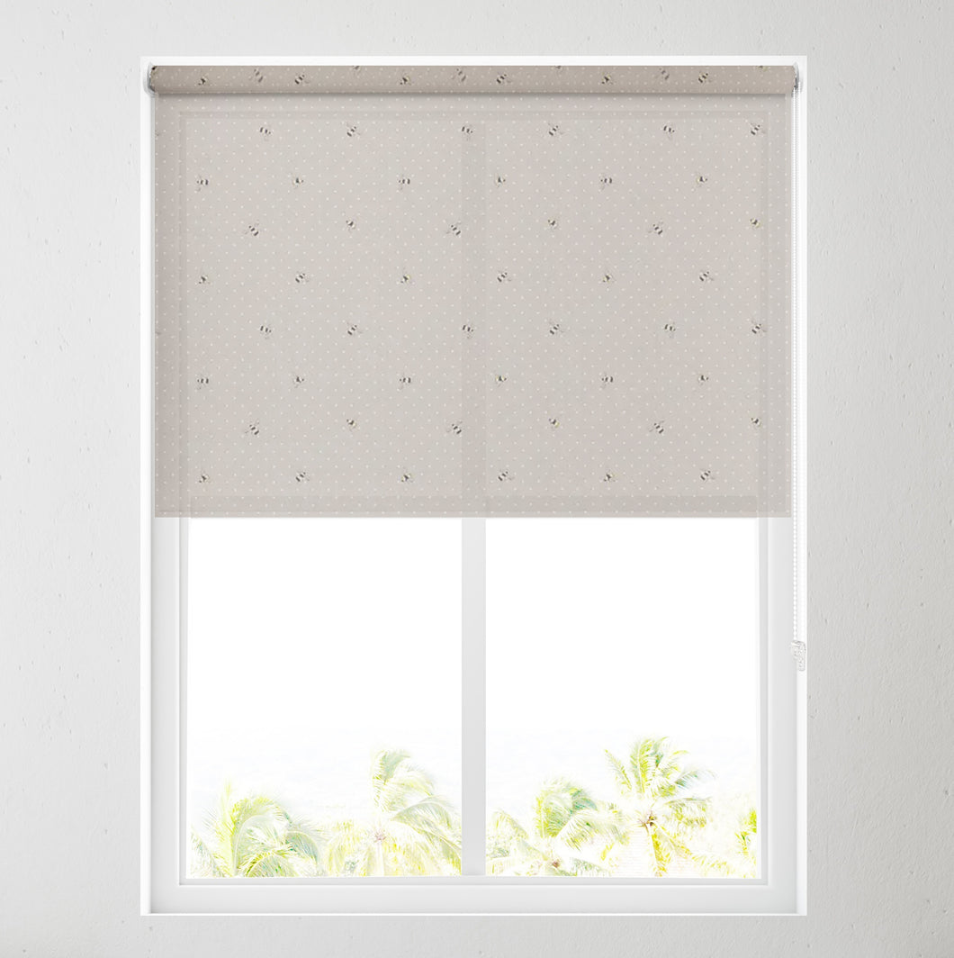 Buzzy Bee Daylight Roller Blind